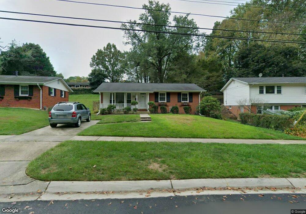 11406 Soward Dr, Kensington, MD 20895 - photo 1