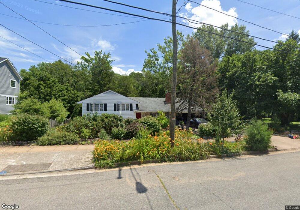 1057 Dead Run Dr, McLean, VA 22101 - photo 1