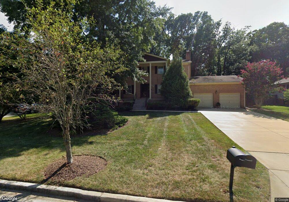 6717 Robinia Rd, Temple Hills, MD 20748 - photo 1