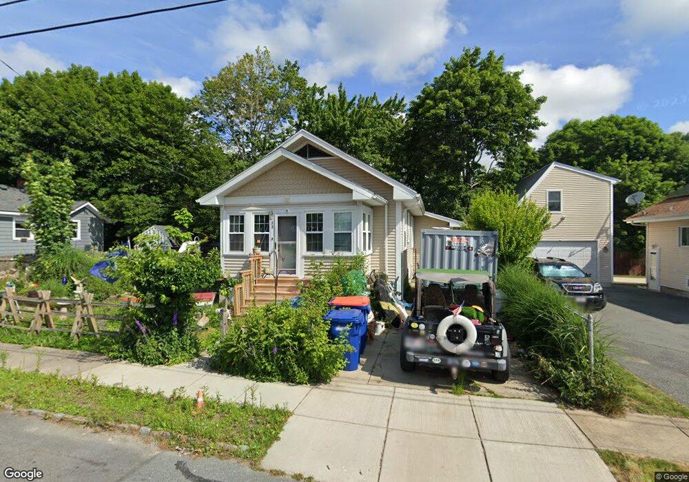 86 Church St, Fairhaven, MA 02719 - photo 1