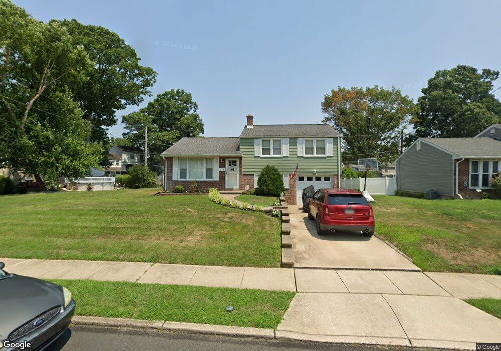 548 Eisenhower Ave, Woodlyn, PA 19094 - photo 1