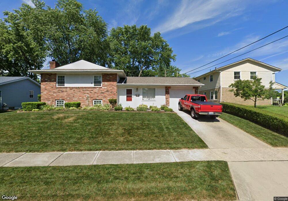 4837 Mcfadden Rd, Columbus, OH 43229 - photo 1