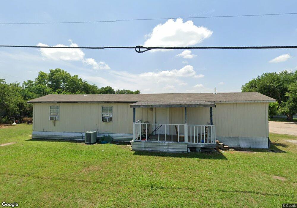 2675 NW Main St, Ennis, TX 75119 - photo 1