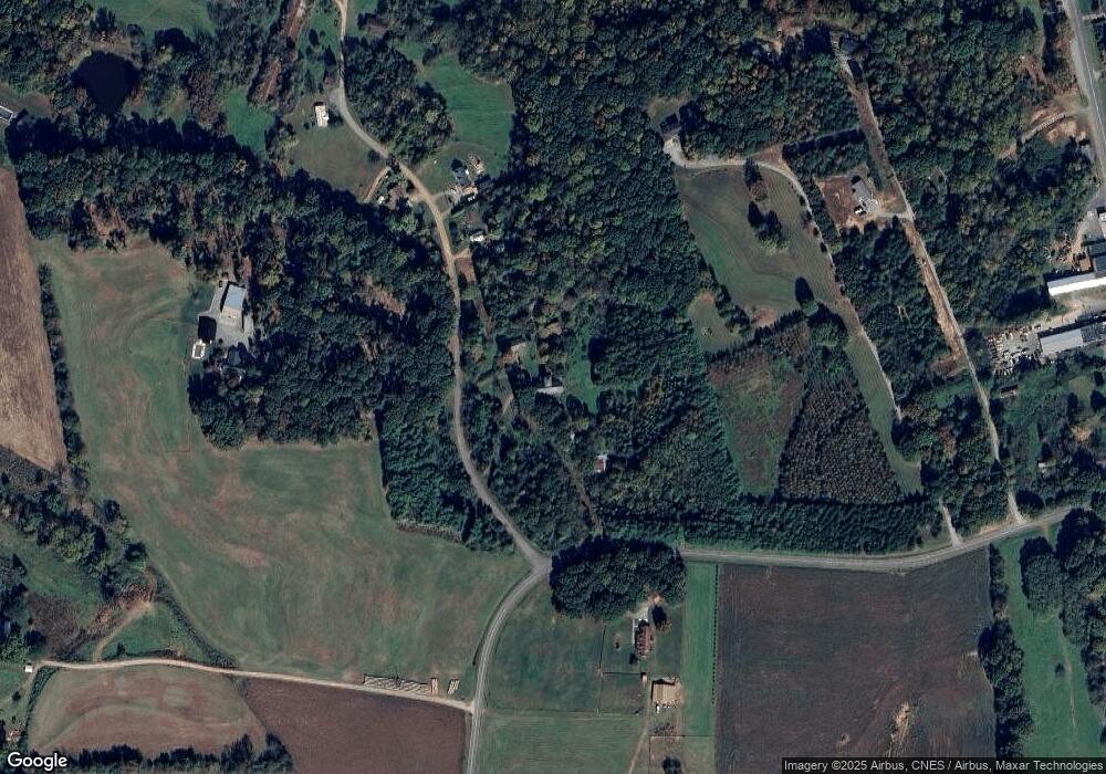 120 Beckham Rd, Statesville, NC 28625 - photo 1