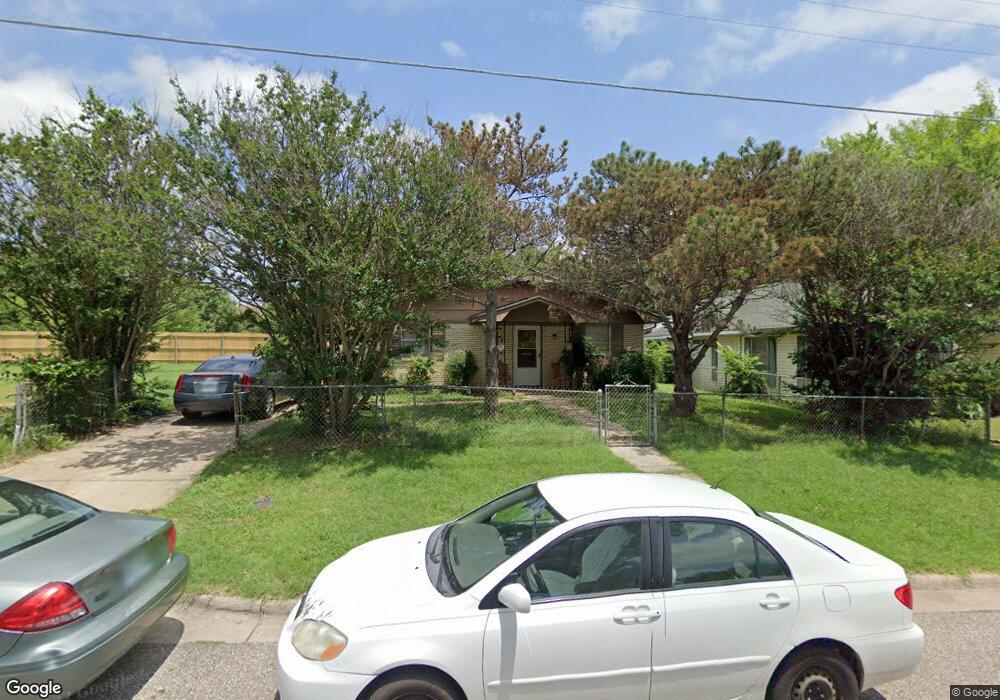 703 White St, Ardmore, OK 73401 - photo 1