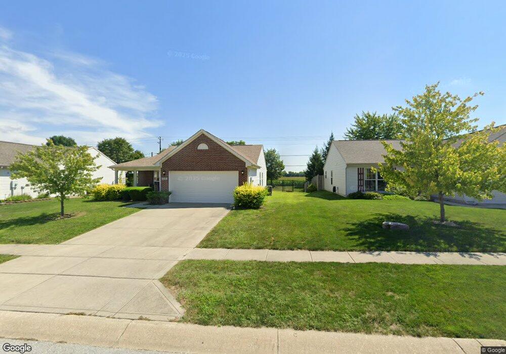 3159 Lodgepole Dr, Whiteland, IN 46184 - photo 1