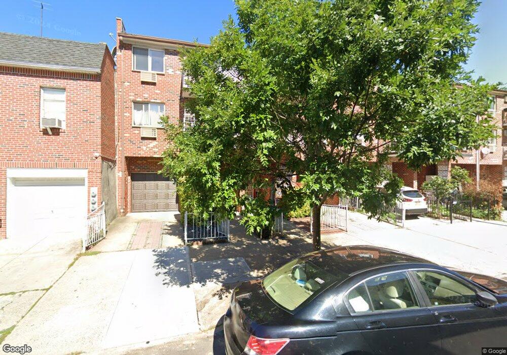 3124 47th St, Astoria, NY 11103 - photo 1