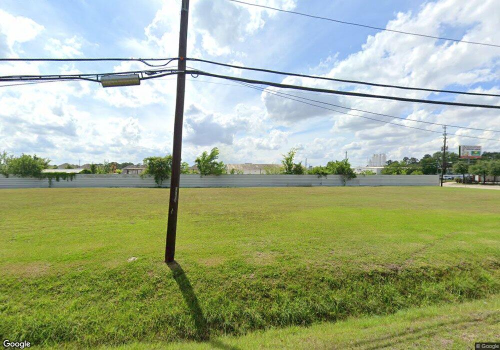 3903 Pinemont Dr unit D, Houston, TX 77018 - photo 1