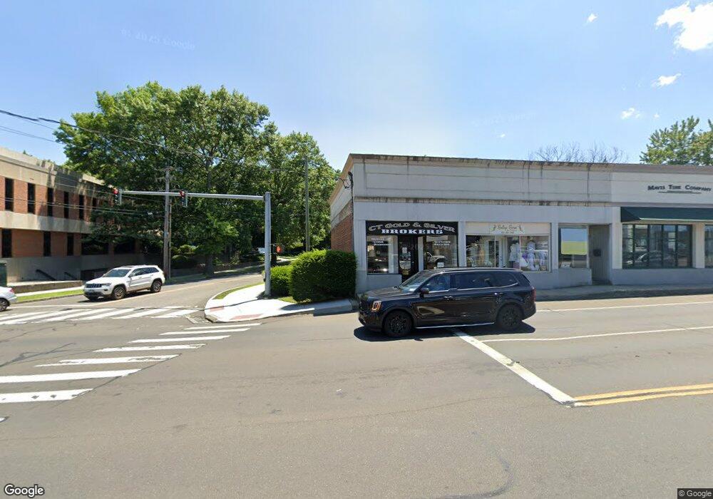 1130 E Putnam Ave unit Rear, Riverside, CT 06878 - photo 1