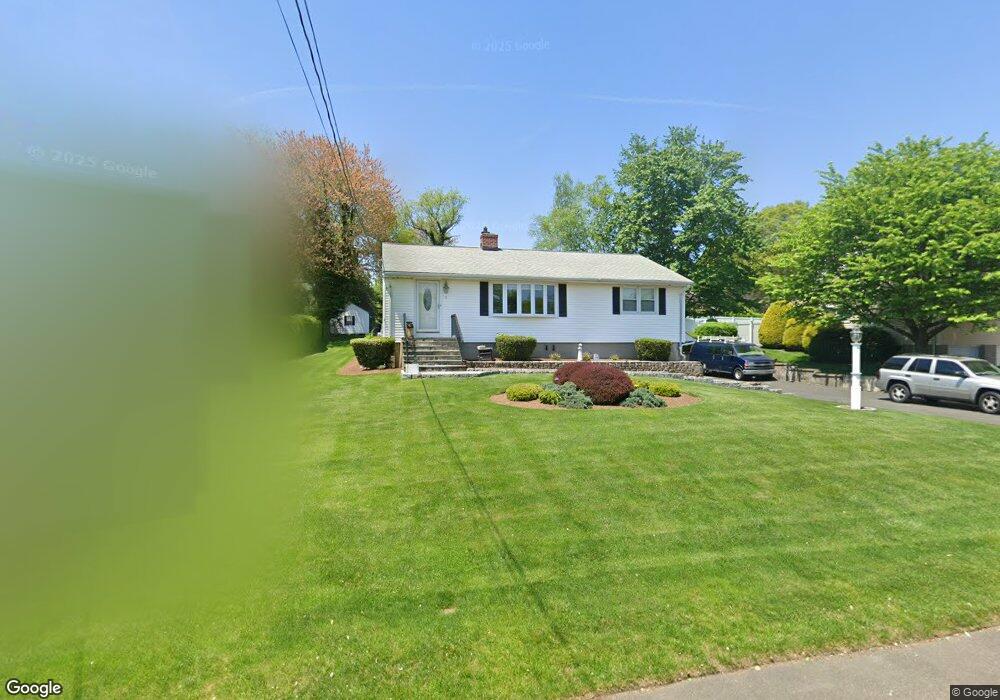 5 Channing Rd, Trumbull, CT 06611 - photo 1