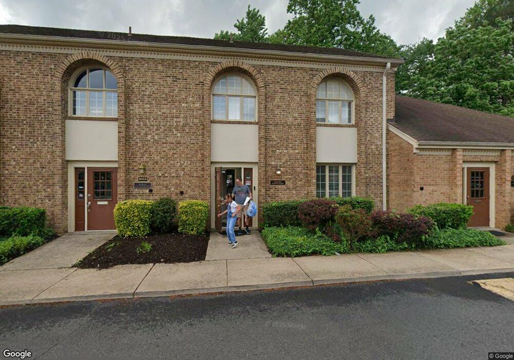 6213 Old Keene Mill Ct unit 14, Springfield, VA 22152 - photo 1