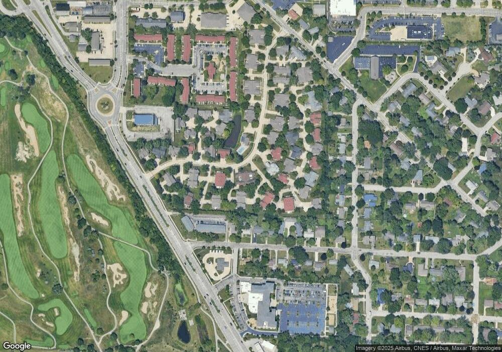 301 Camelback Cir, West Lafayette, IN 47906 - photo 1