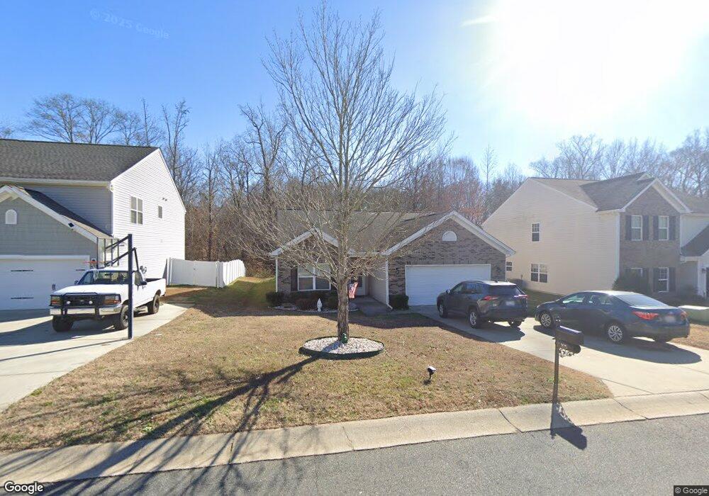 1625 Beleek Ridge Ln, Clover, SC 29710 - photo 1