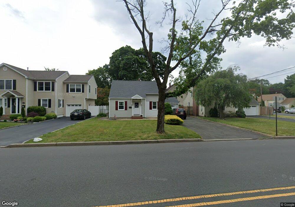 1828 Mountain Ave, Scotch Plains, NJ 07076 - photo 1