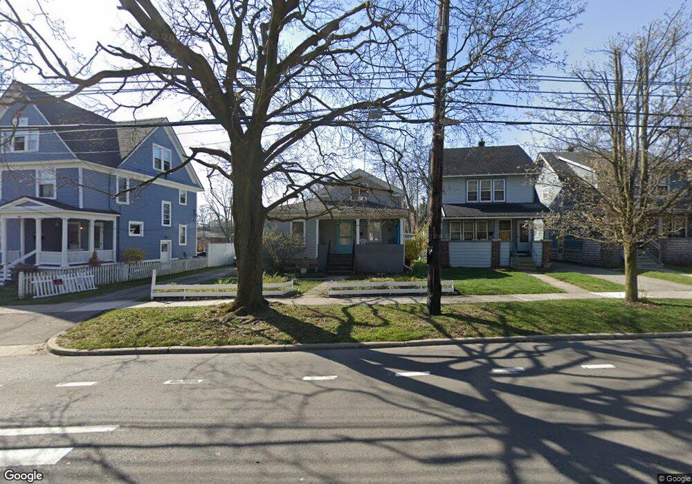 907 W Liberty St, Ann Arbor, MI 48103 - photo 1