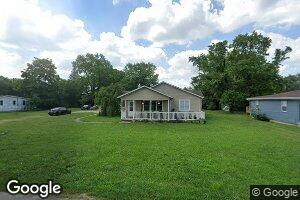 1913 E Kirk St, Muncie, IN 47303