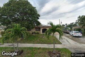 1007 S 11th St, Lantana, FL 33462