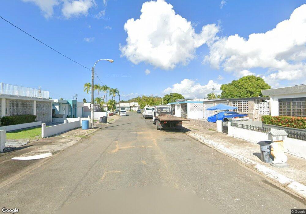 L16 Calle Edimburgo, Bayamón, PR 00956 - photo 1