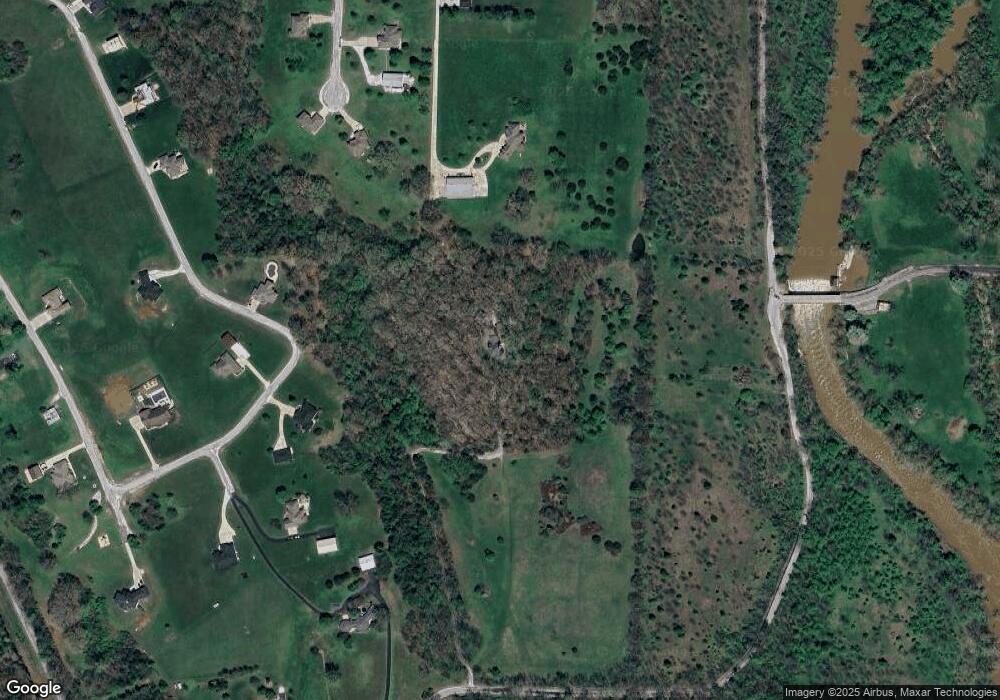 309 E Riverdale Dr, Nixa, MO 65714 - photo 1