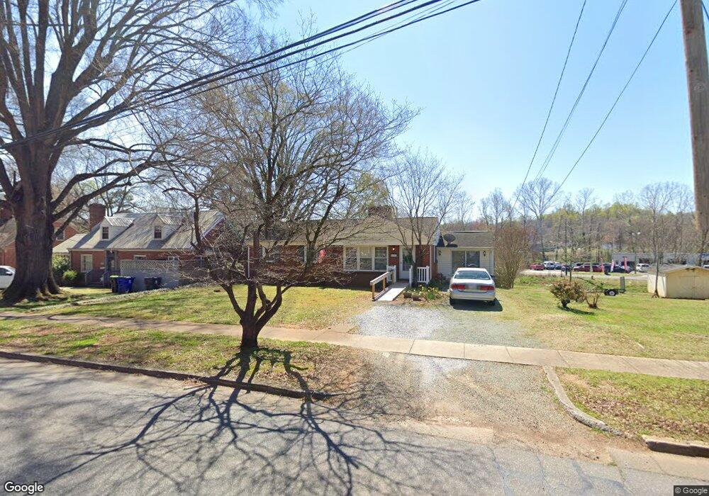 404 S 2nd Ave, Siler City, NC 27344 - photo 1