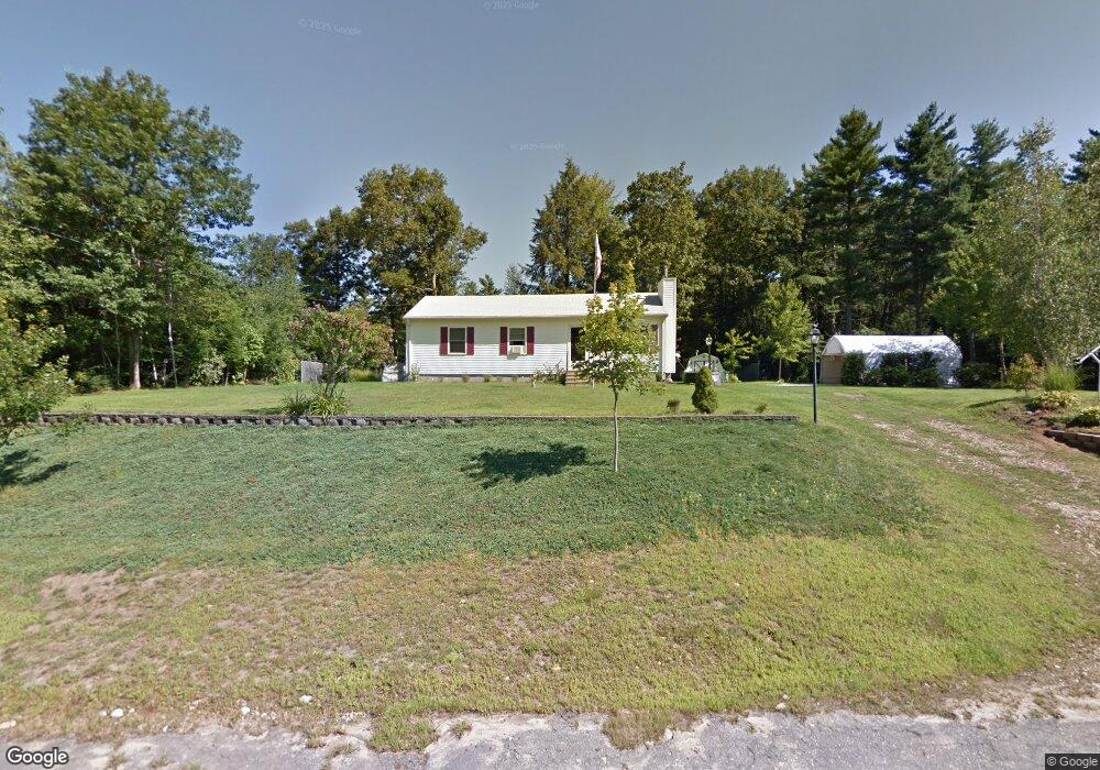 11 Chippewa St, Hubbardston, MA 01452 - photo 1