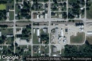 103 W Colonial St, Kempton, IN 46049