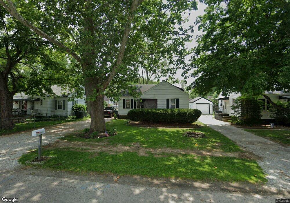 1915 E 21st St, Muncie, IN 47302 - photo 1