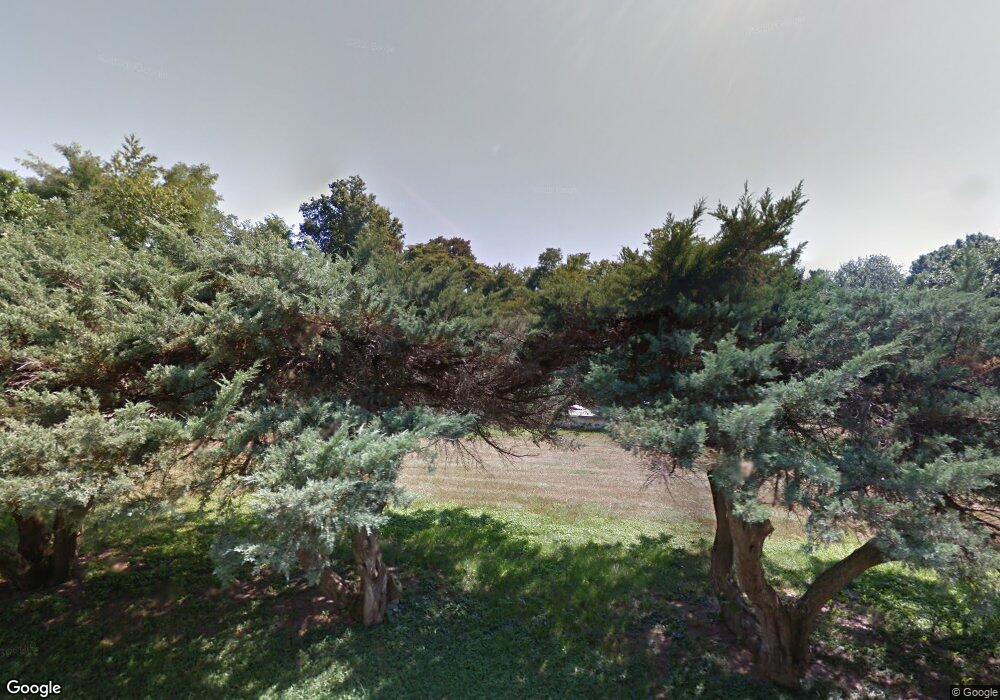 6818 Loyet Rd, Collinsville, IL 62234 - photo 1