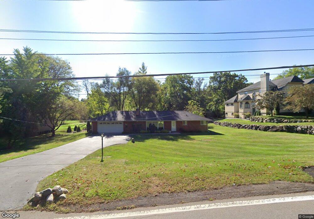 30850 Franklin Rd, Franklin, MI 48025 - photo 1