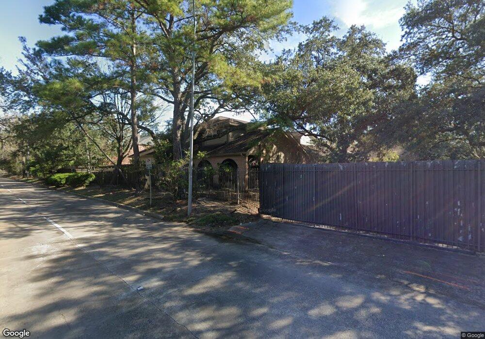 9015 Briar Forest Dr, Houston, TX 77024 - photo 1