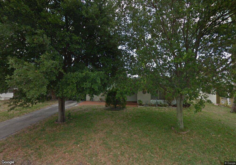 2713 Pine Tree Dr, Miramar, FL 33023 - photo 1