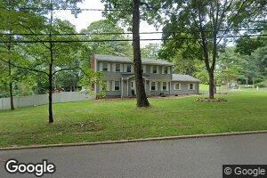 33 Kenwood Dr, Woodcliff Lake, NJ 07677