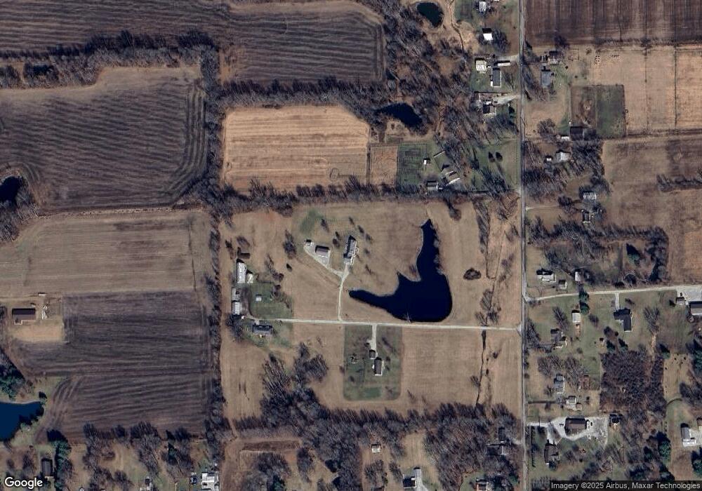 8640 S 100 W, Columbus, IN 47201 - photo 1