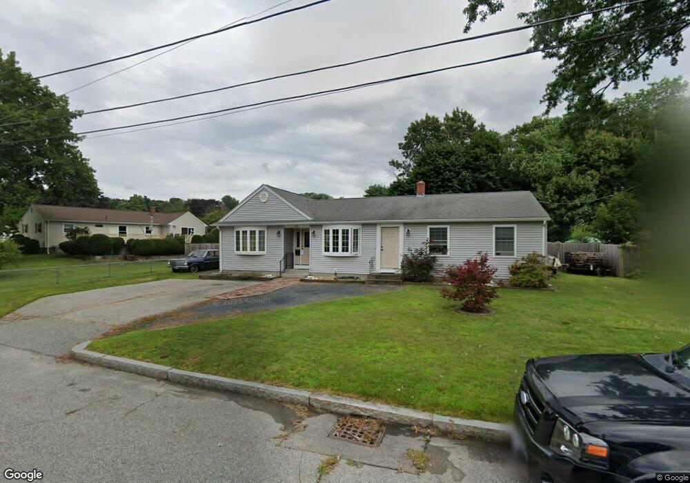 251 Halsey Rd, Woonsocket, RI 02895 - photo 1