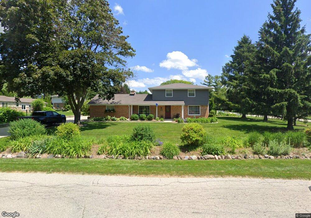 1970 Lilly Rd, Elm Grove, WI 53122 - photo 1