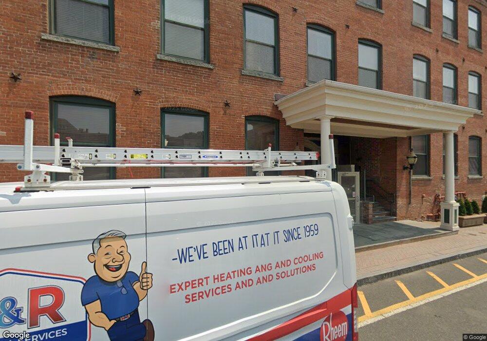 145 Canal St unit 9, Shelton, CT 06484 - photo 1