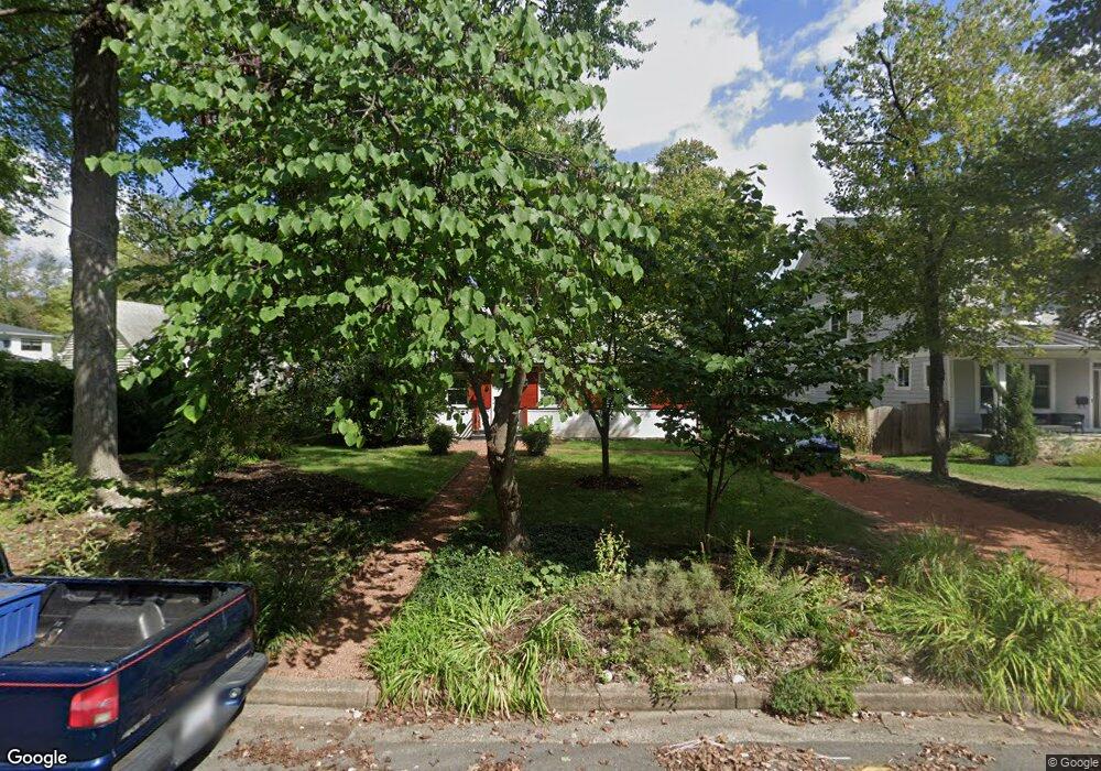 2213 Tulip Dr, Falls Church, VA 22046 - photo 1