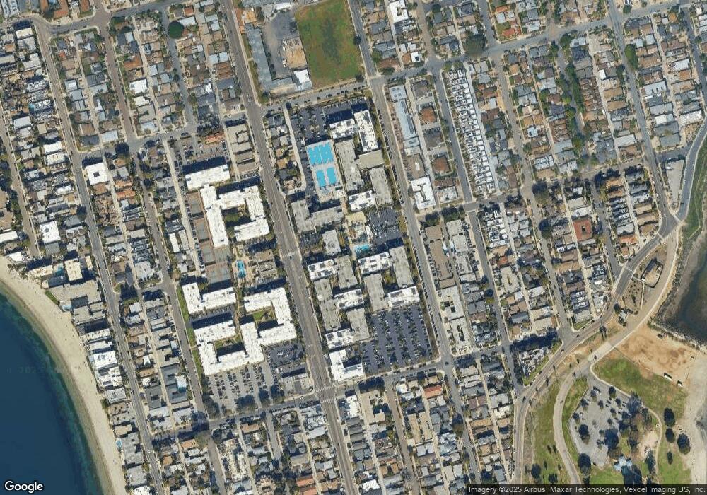 3883 Ingraham St unit FL1-ID524A, San Diego, CA 92109 - photo 1