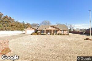 601 E Oklahoma St, Walters, OK 73572