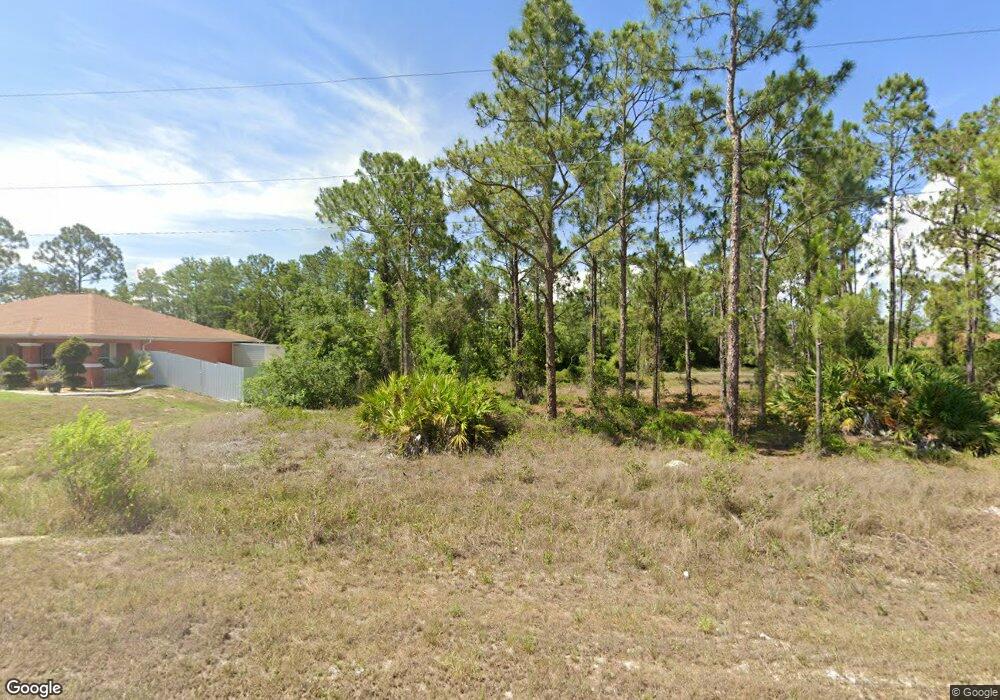 539 Allison St E, Lehigh Acres, FL 33974 - photo 1