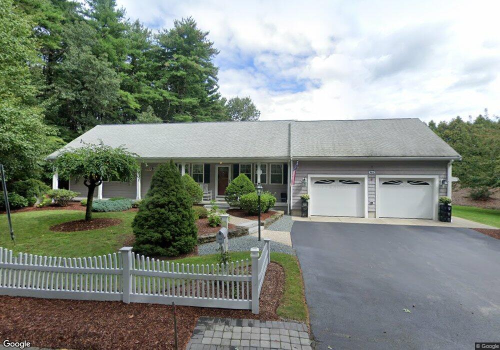 562 Old Post Rd, Walpole, MA 02081 - photo 1