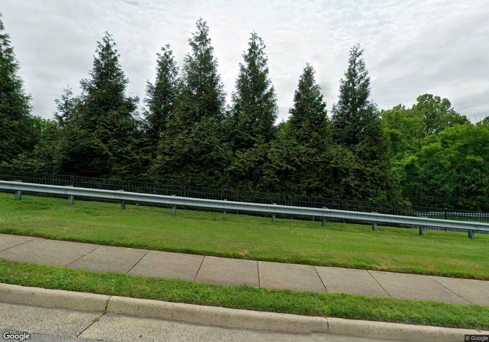 5692 Tunwell Ct, Burke, VA 22015 - photo 1