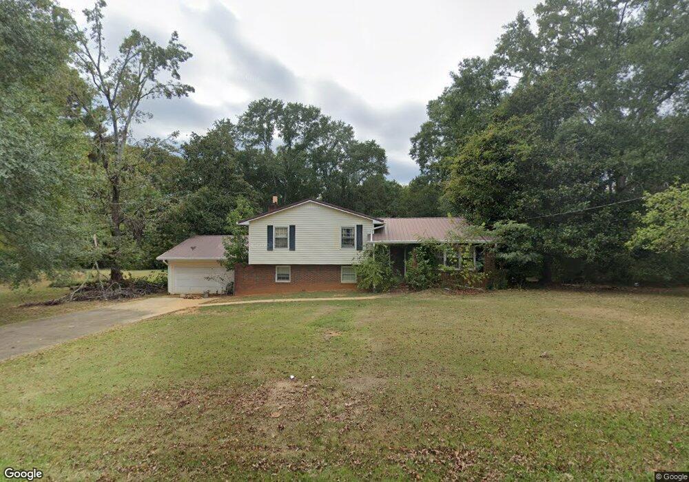 77 Crestview Dr, Weaver, AL 36277 - photo 1