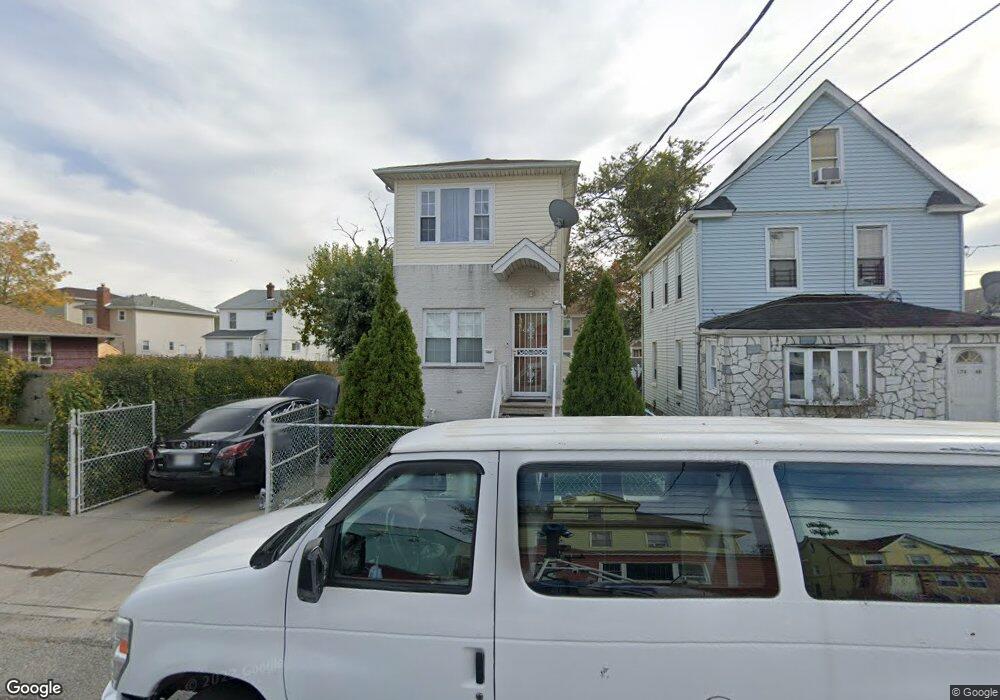 17450 125th Ave, Jamaica, NY 11434 - photo 1