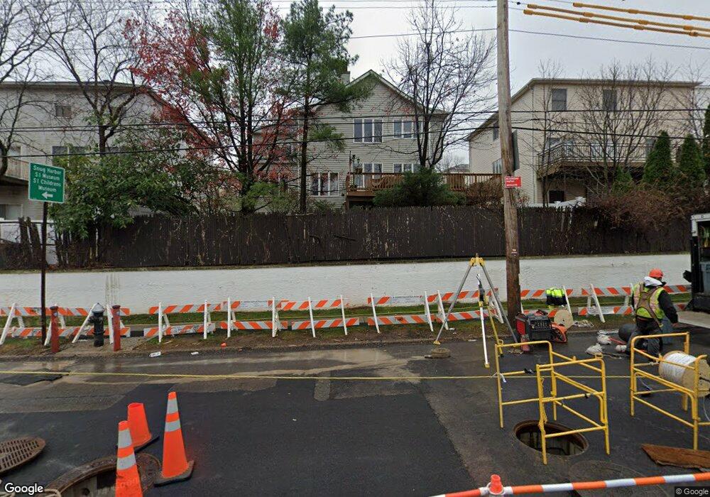 22 Nicole Loop, Staten Island, NY 10301 - photo 1