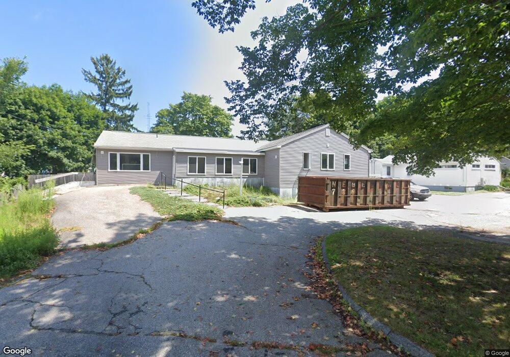 23 Church Ln unit 1stflr, East Lyme, CT 06333 - photo 1