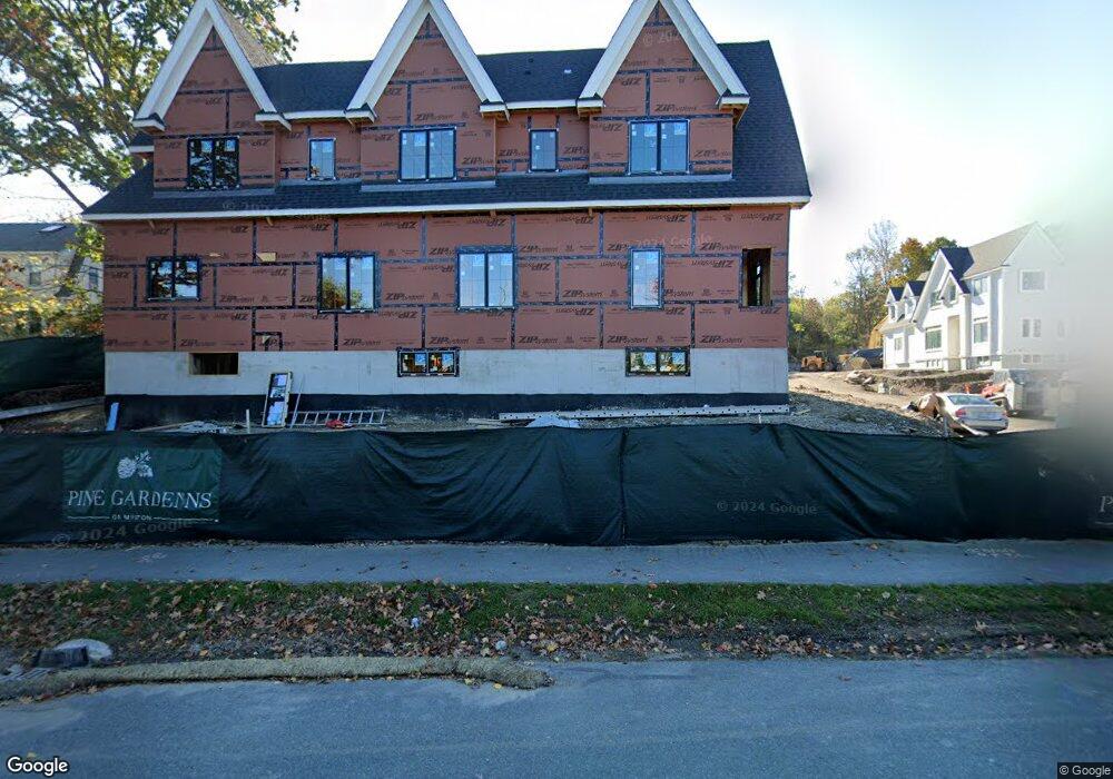 10 Pine Gardens Way, Milton, MA 02186 - photo 1