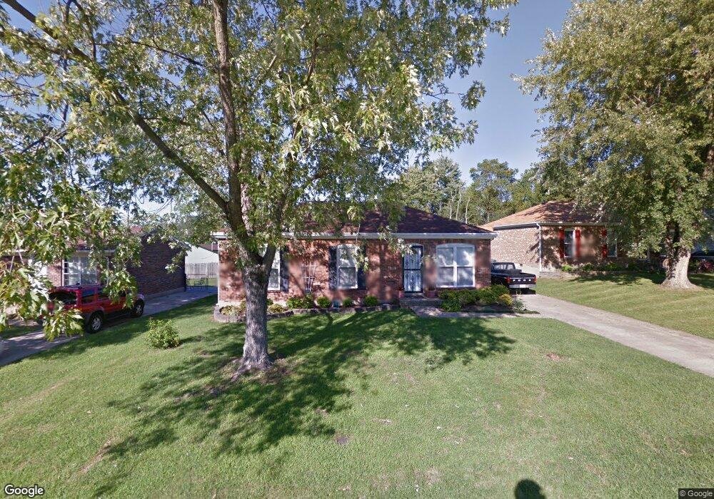 6803 Beackstone Ct, Louisville, KY 40228 - photo 1