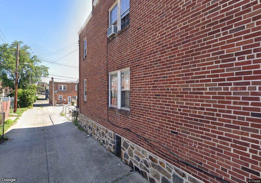 4024 Woodridge Rd, Baltimore, MD 21229 - photo 1