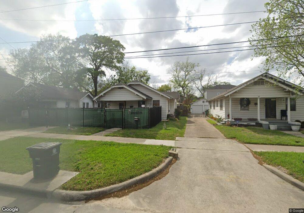 1815 Studewood St, Houston, TX 77008 - photo 1